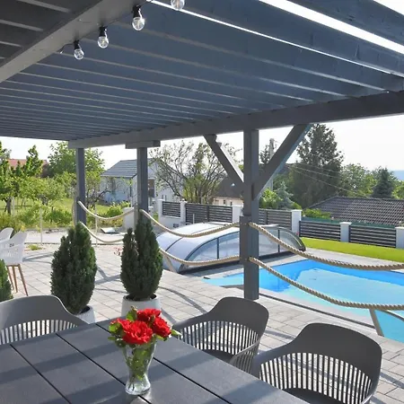 Silver Home Apartman 